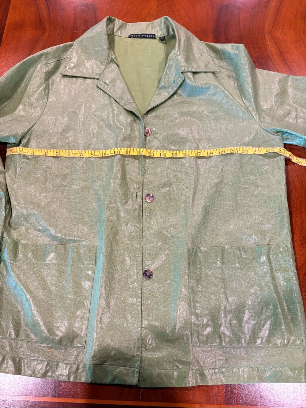 Lightweight Rain Jacket. Belt NOT included. Size L - Picture 5 of 6